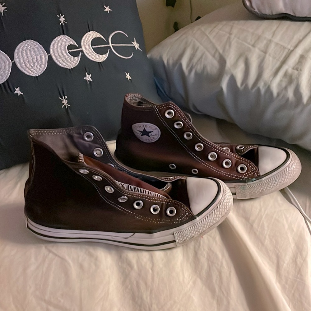 Black and red velvet converse, no laces, used for a few months.
